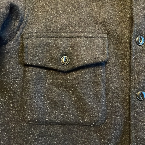 Taylor Stitch wool watch over shirt, size 38 (roughly medium). - Picture 2 of 5